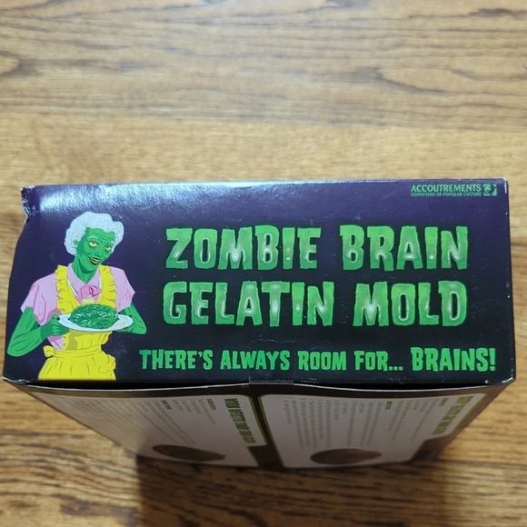 Zombie Brain Gelatin Mold - Green - Picture 3 of 8